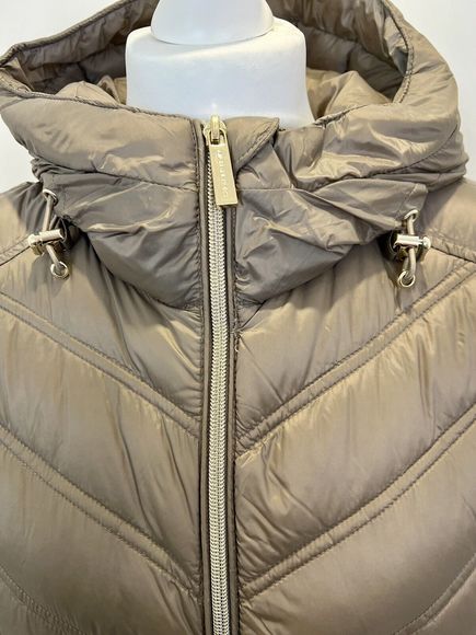 BNWT Michael Kors Extra Light Weight Down Fill Quilted Coat. Size Small UK 8-10 - Picture 4 of 11